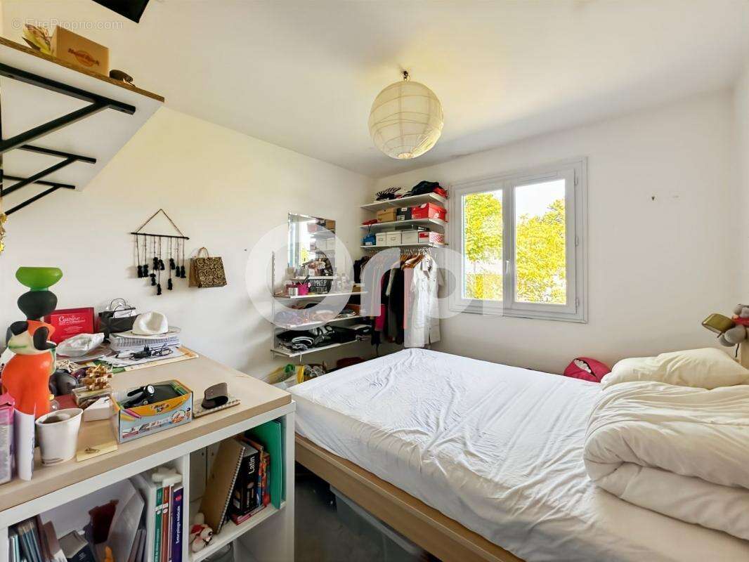 Maison à LES VENTES