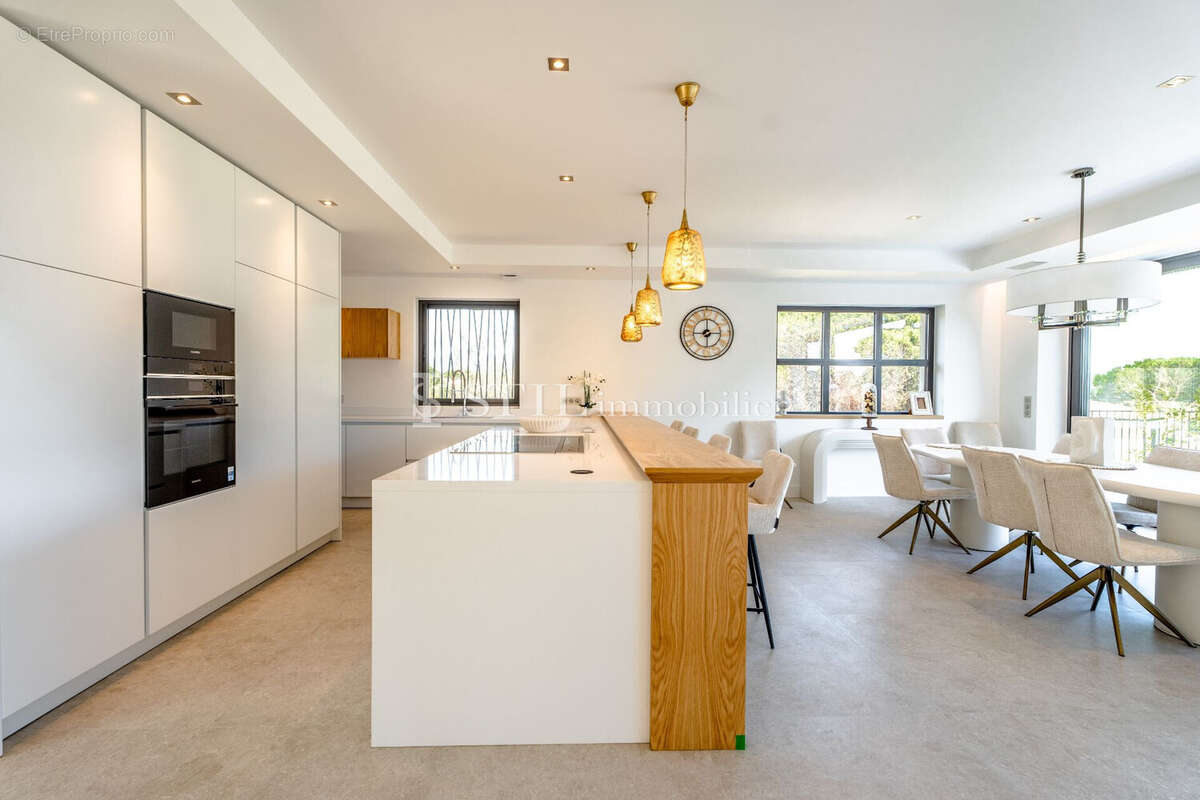 Maison à SAINTE-MAXIME