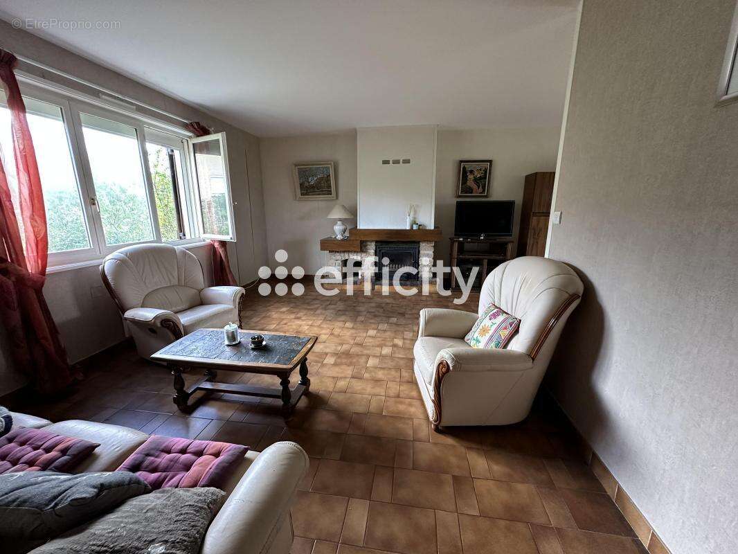 Maison à BEAUREGARD