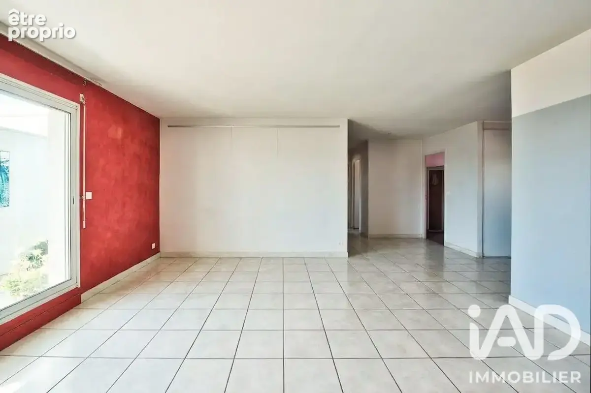Photo 1 - Appartement à VILLEURBANNE