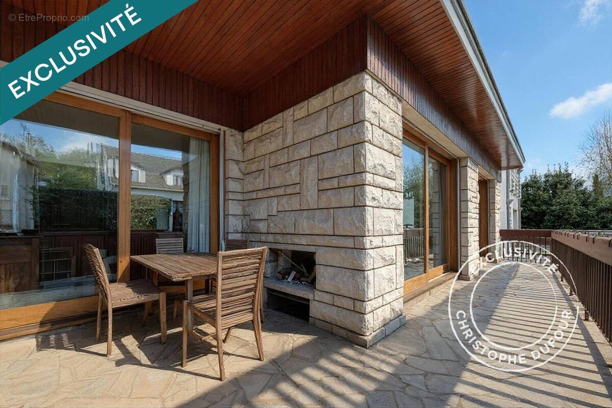 Photo 1 - Maison à CLAMART