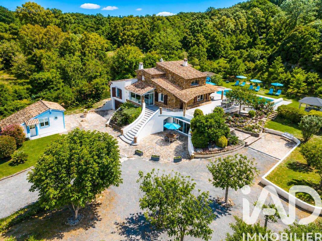 Photo 3 - Maison à COGOLIN