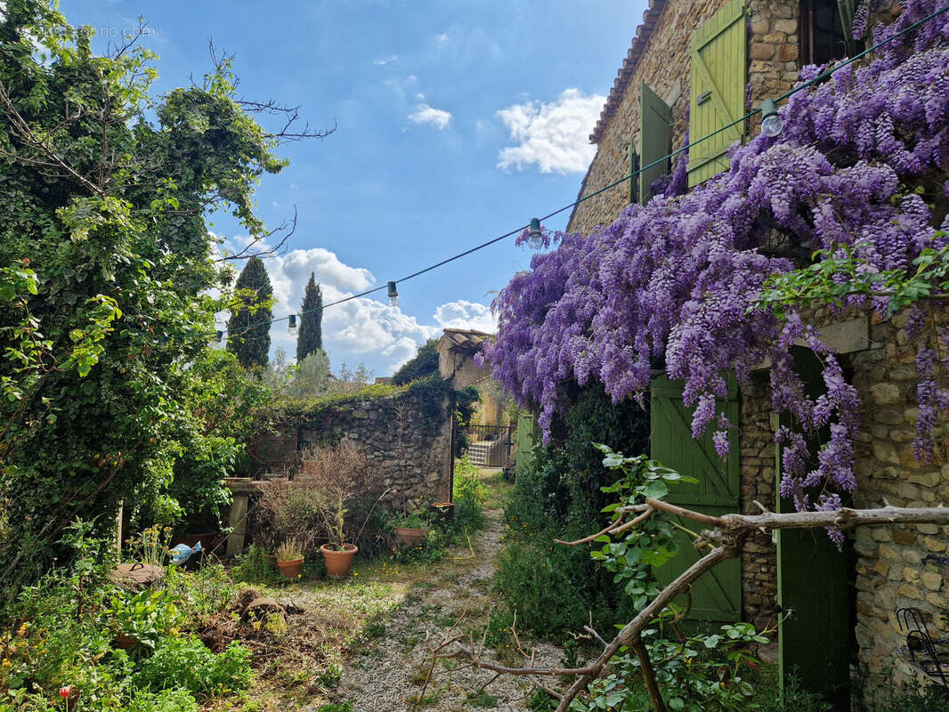 Maison à VINSOBRES