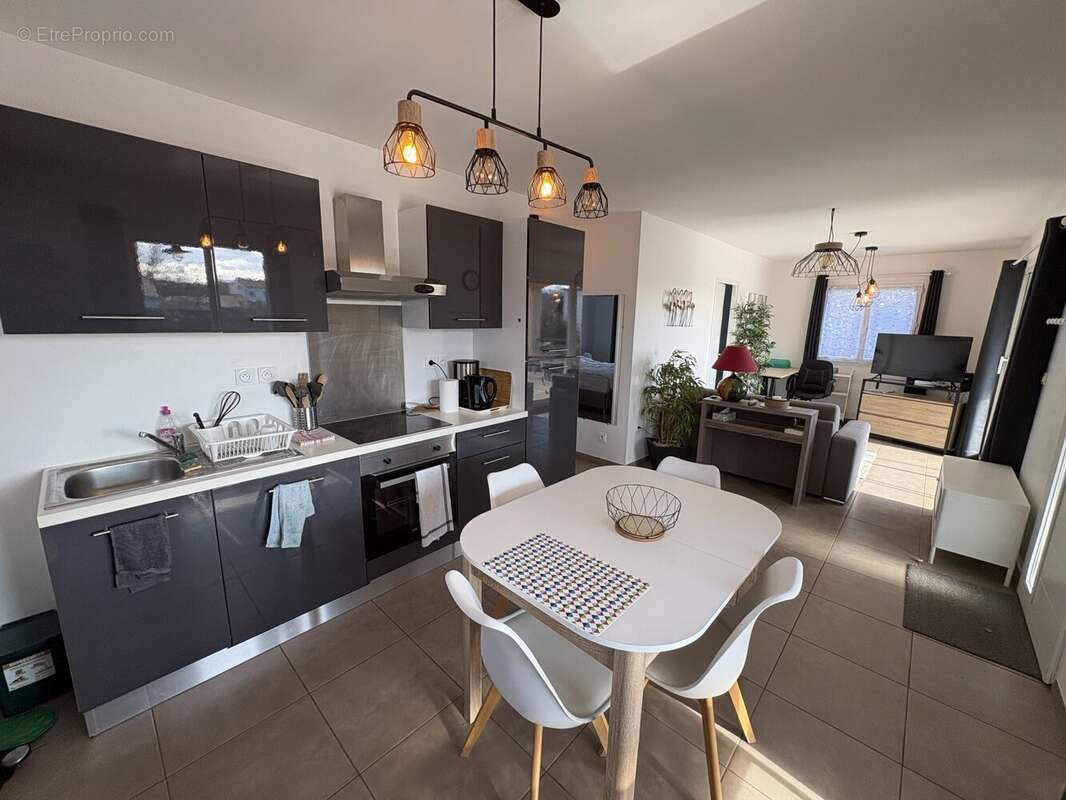 Maison 55 m² à Ruoms  - photo 2