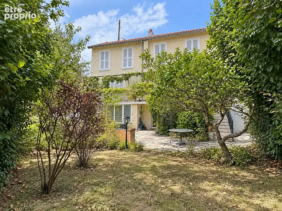 Maison à YERRES