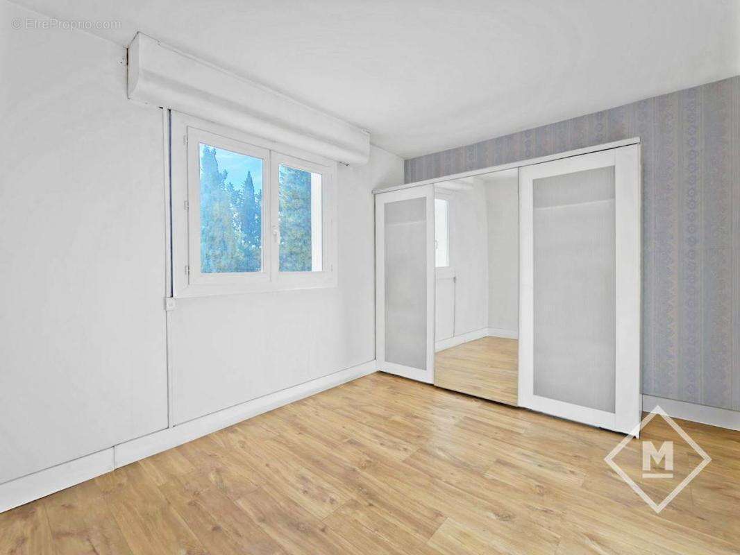 vente T3 calme balcon lumineux 13013 Olives - photo 10