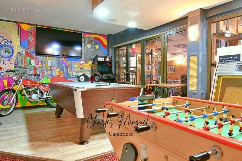 Commerce à BRIANCON