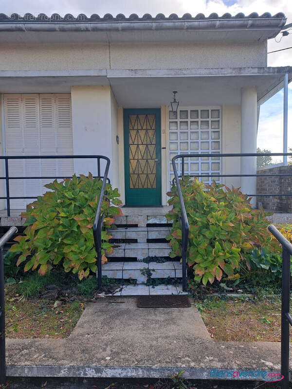 Maison à CEAUX-EN-COUHE