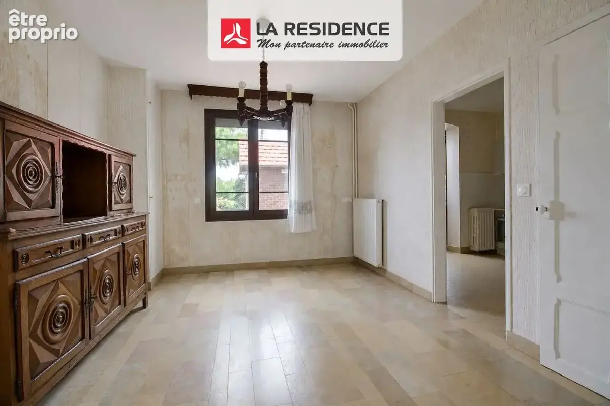 Maison 106 m² à Saint-Etienne-Du-Rouvray  - photo 2