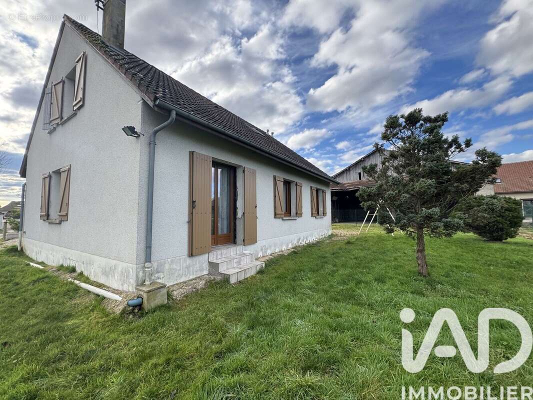 Photo 9 - Maison à MORVILLIERS