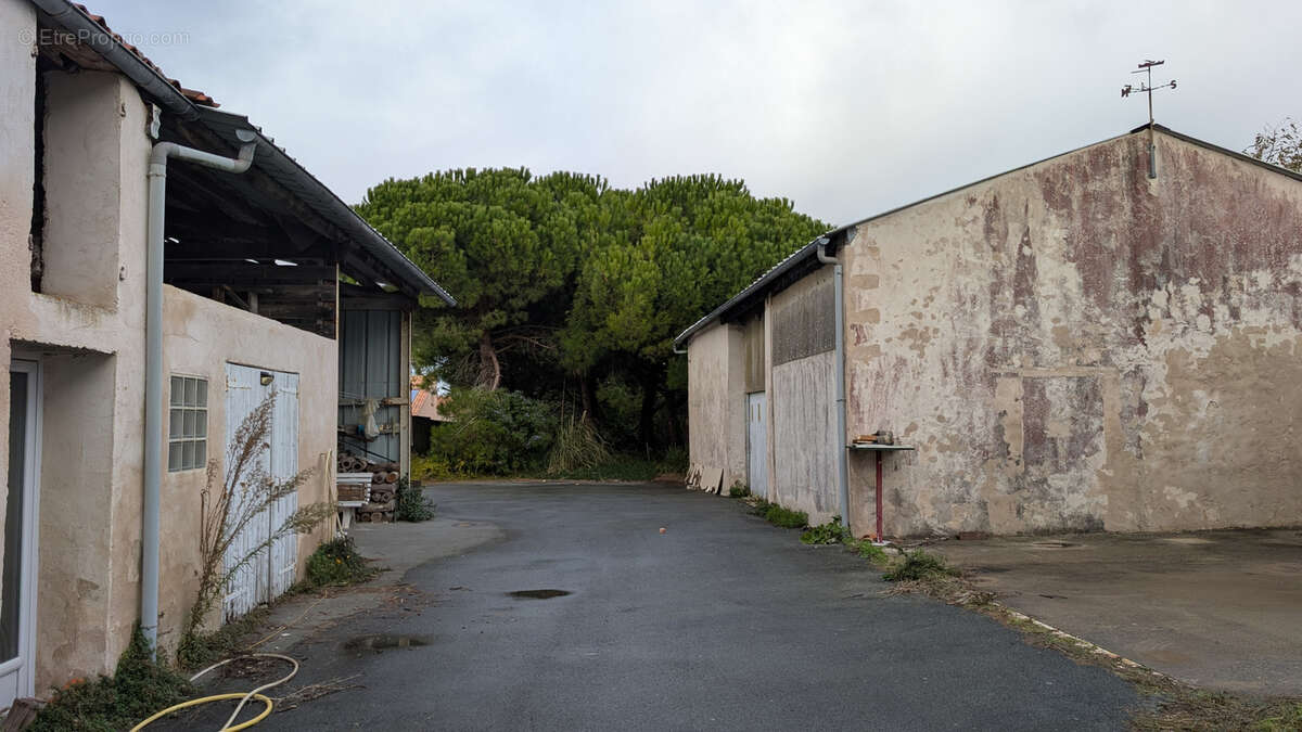 Maison à AYTRE