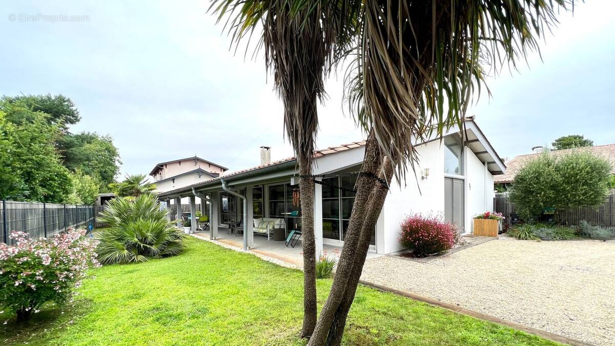 Maison à GUJAN-MESTRAS