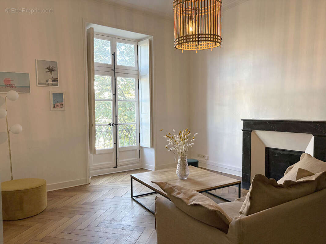 Appartement à NANTES