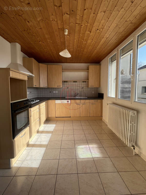 Appartement à MONTFAUCON