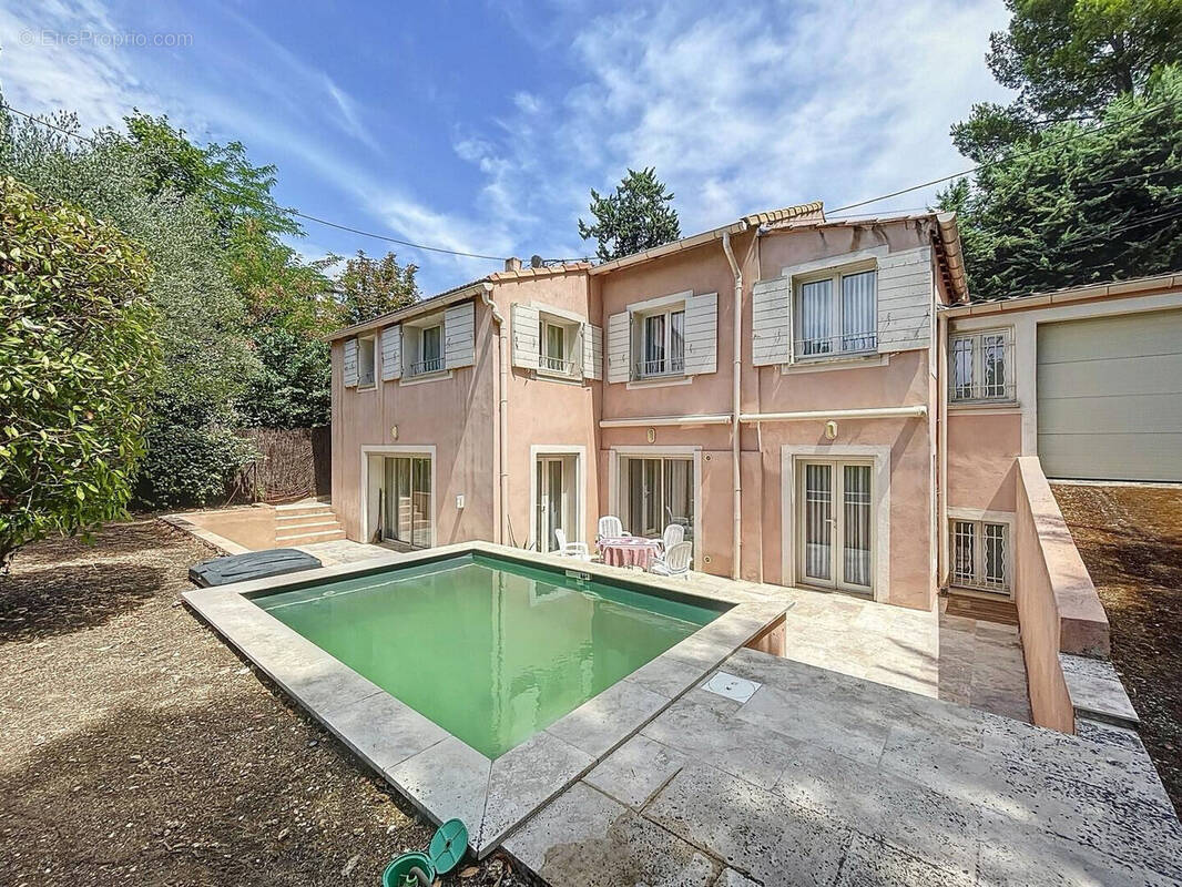 Maison à AIX-EN-PROVENCE