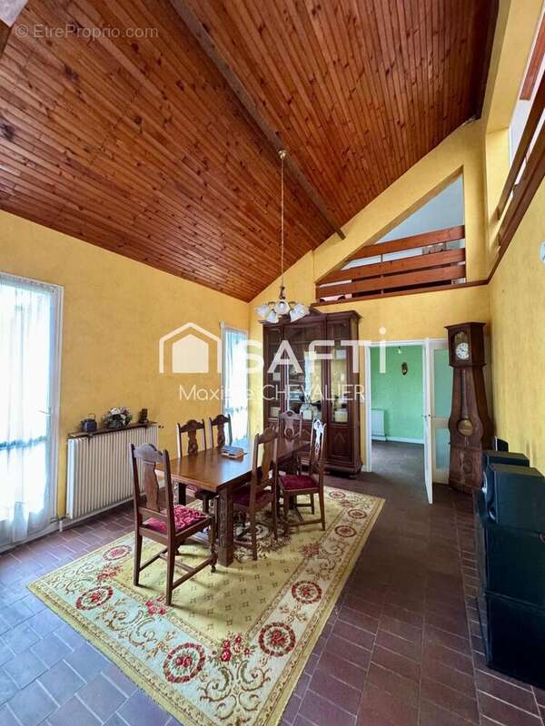 Photo 4 - Maison à NEUVY-SAINT-SEPULCHRE