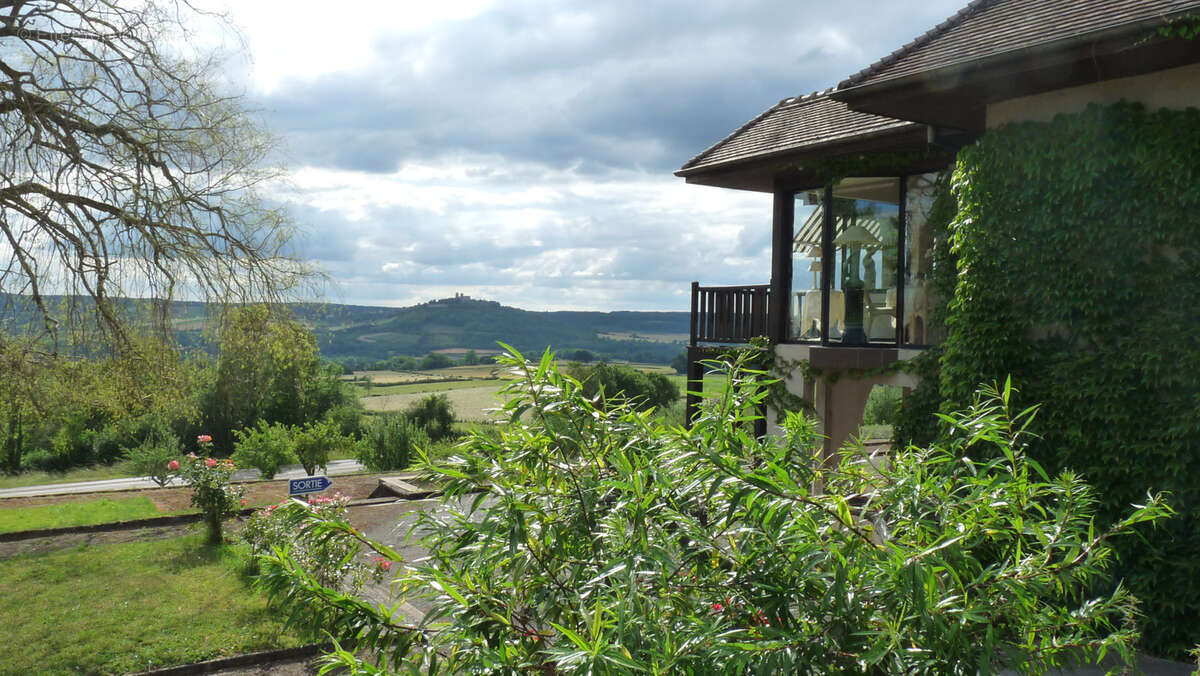 Vue panoramique sur Vézelay - photo 6
