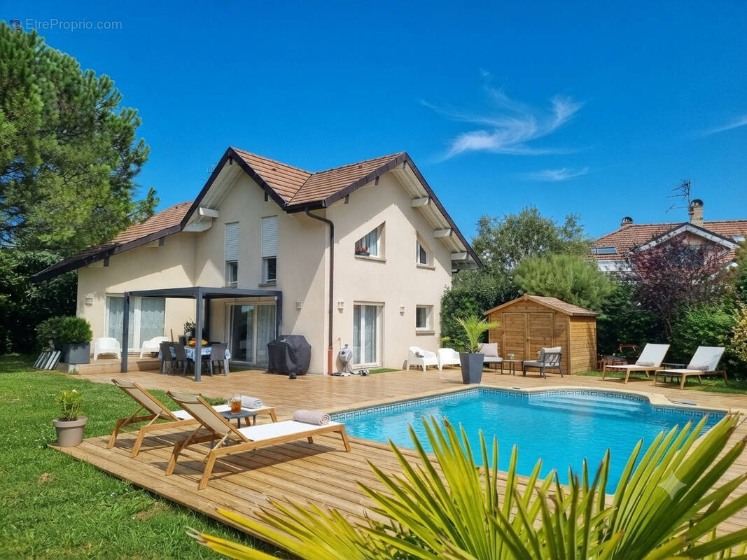 Maison à MARGENCEL