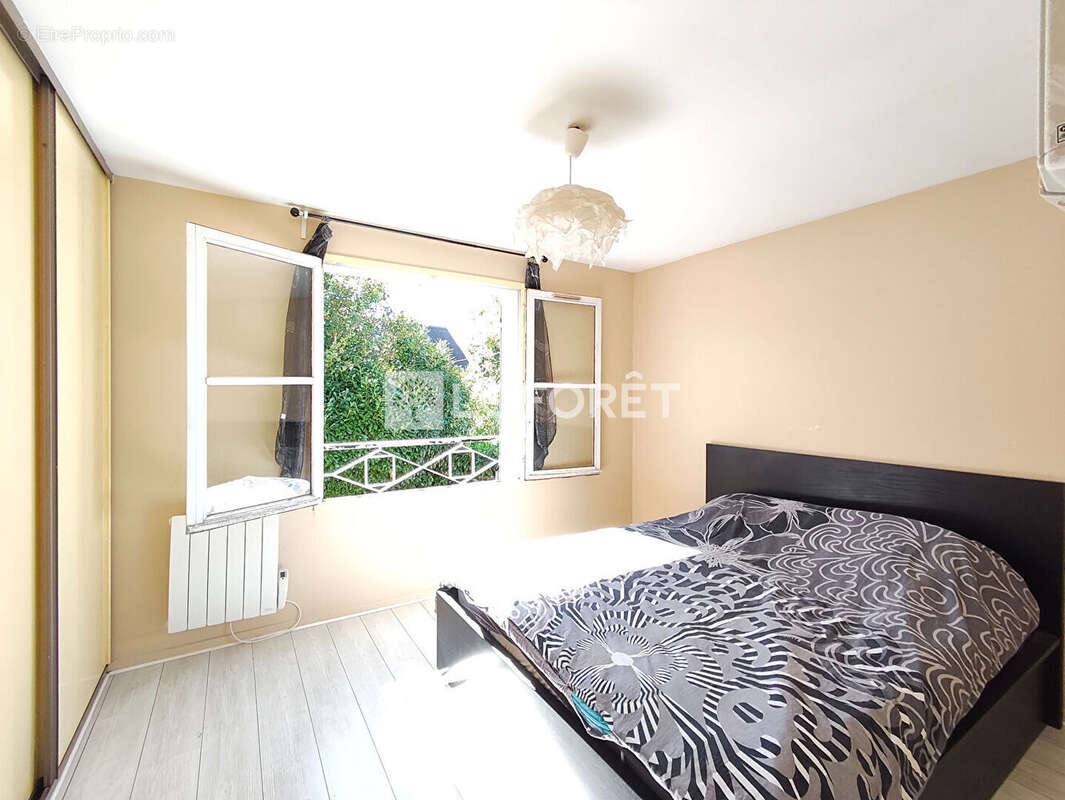 Maison à RIS-ORANGIS