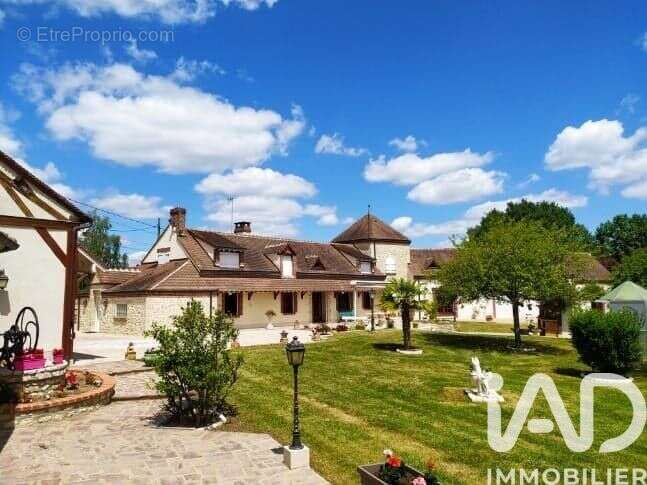 Photo 2 - Maison à VARENNES-CHANGY