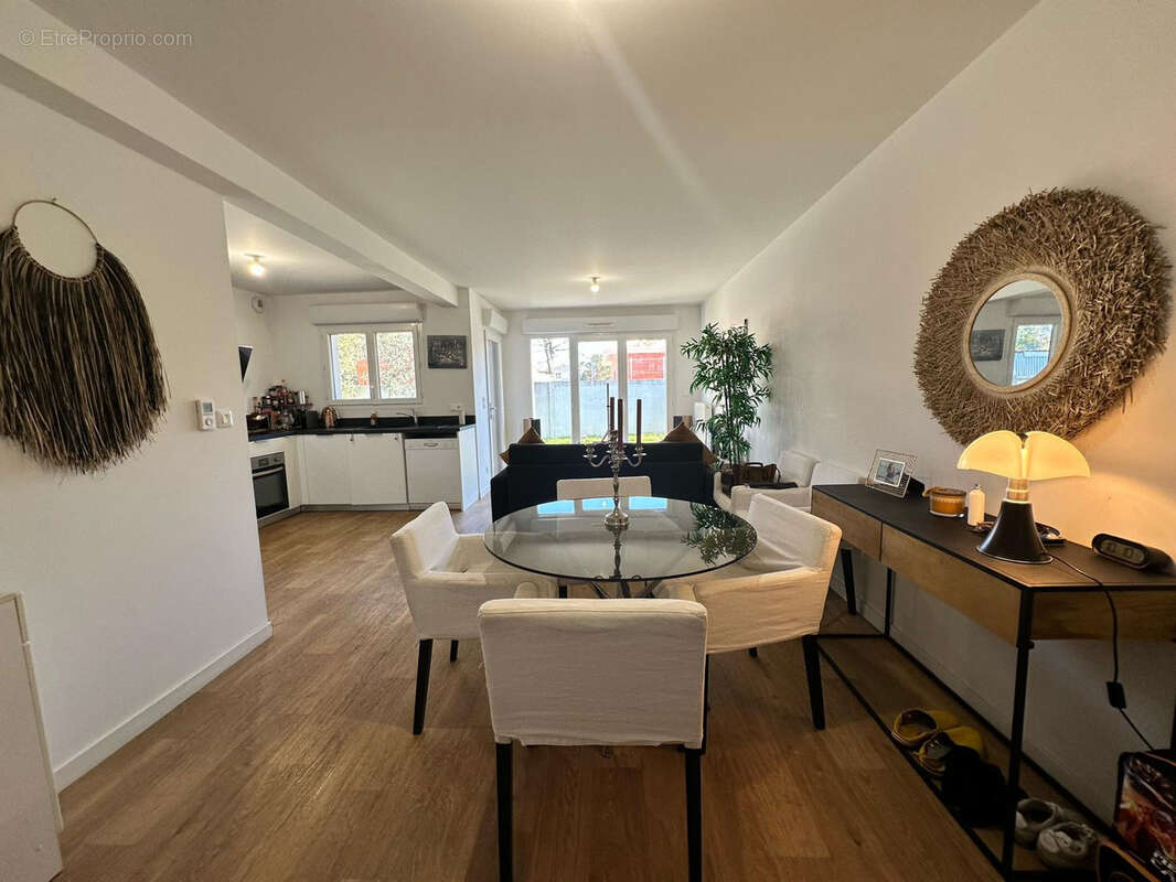 Appartement à GUJAN-MESTRAS