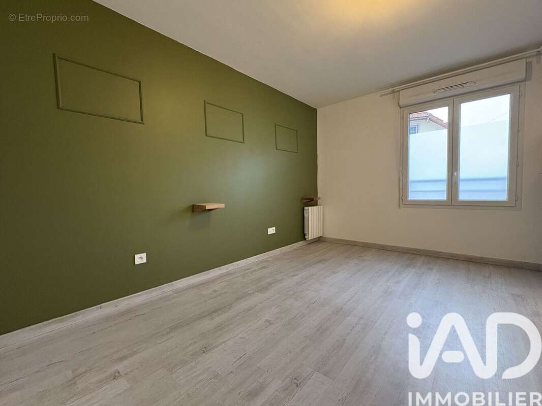 Photo 7 - Appartement à CORBEIL-ESSONNES