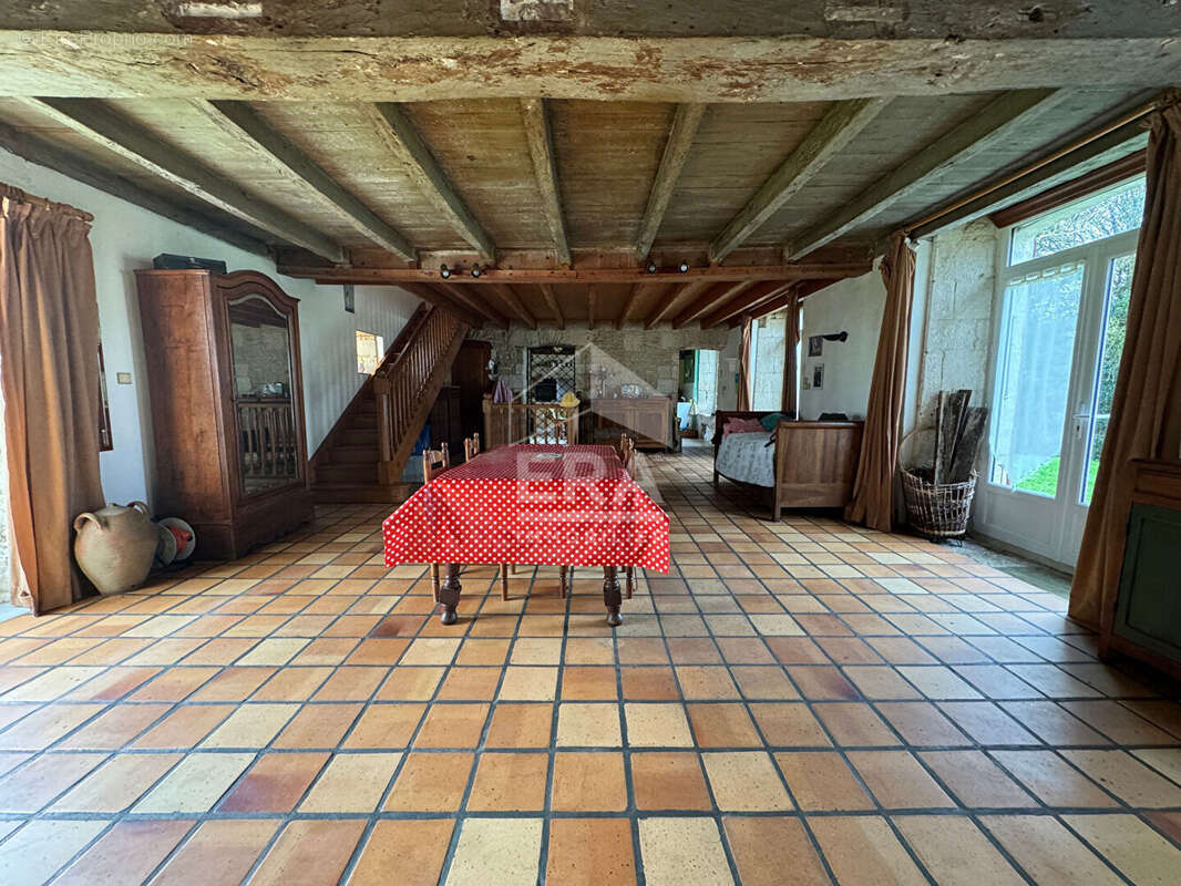Maison 178m² à saint-pierre-la-noue - photo 5