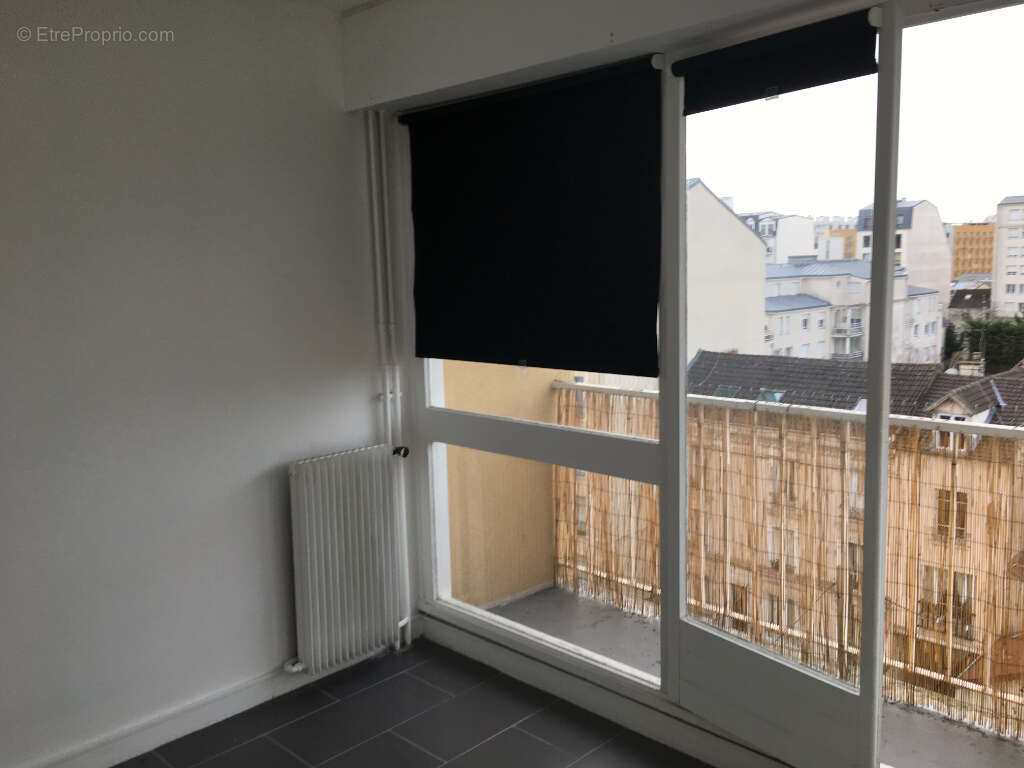 Appartement à NANTERRE