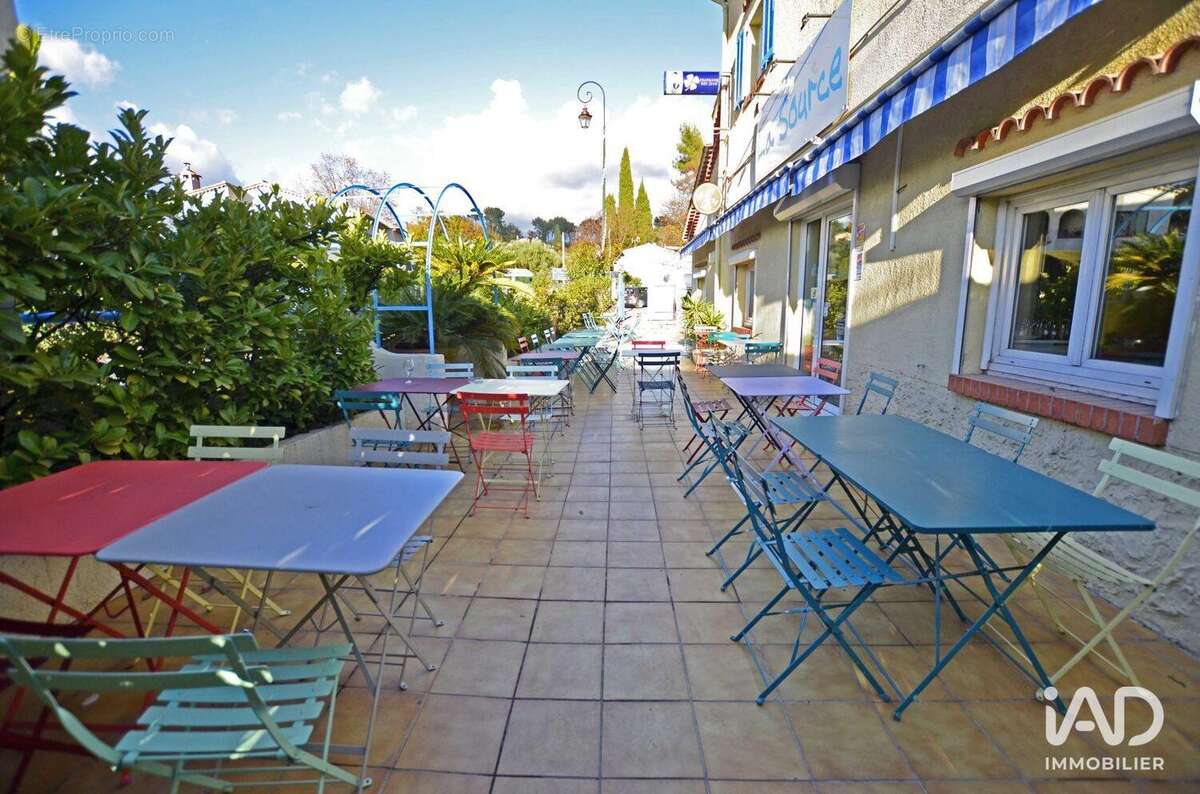 Photo 7 - Commerce à OPIO