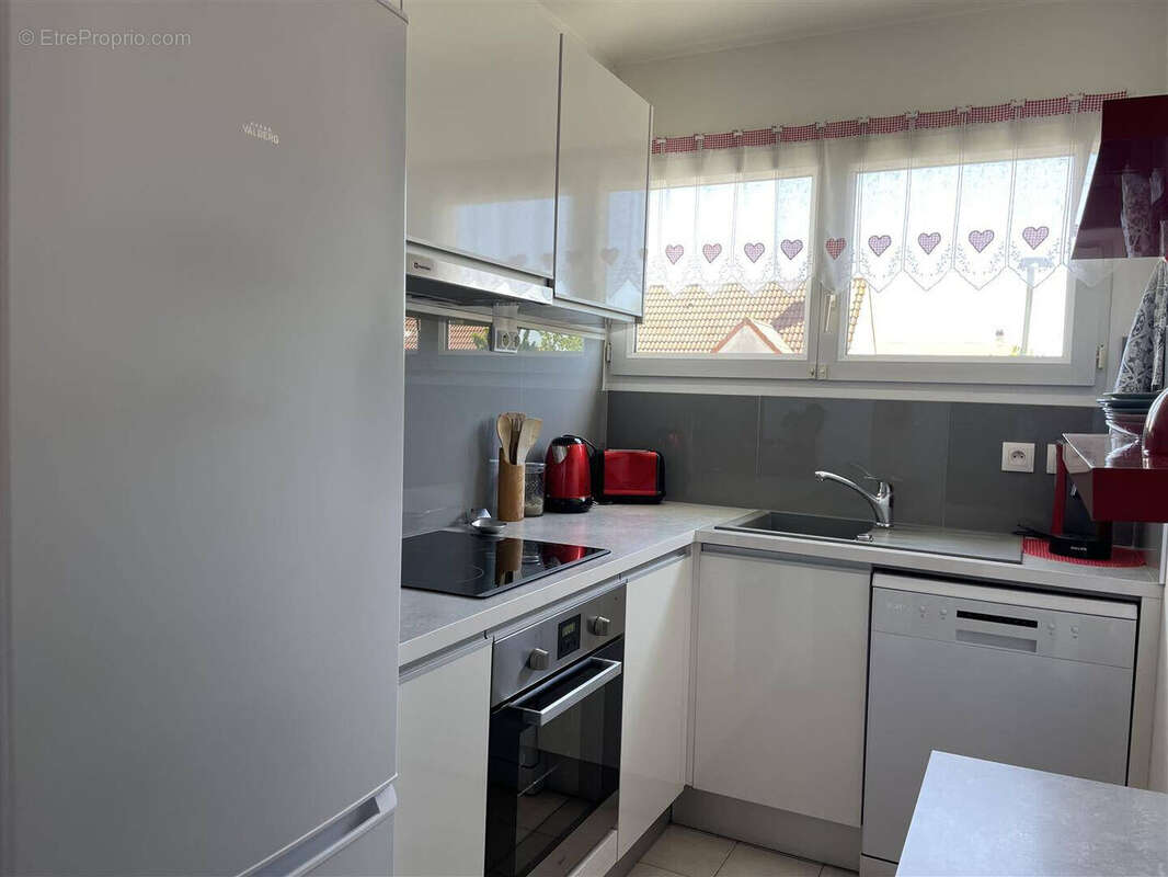 Appartement à PONTAULT-COMBAULT