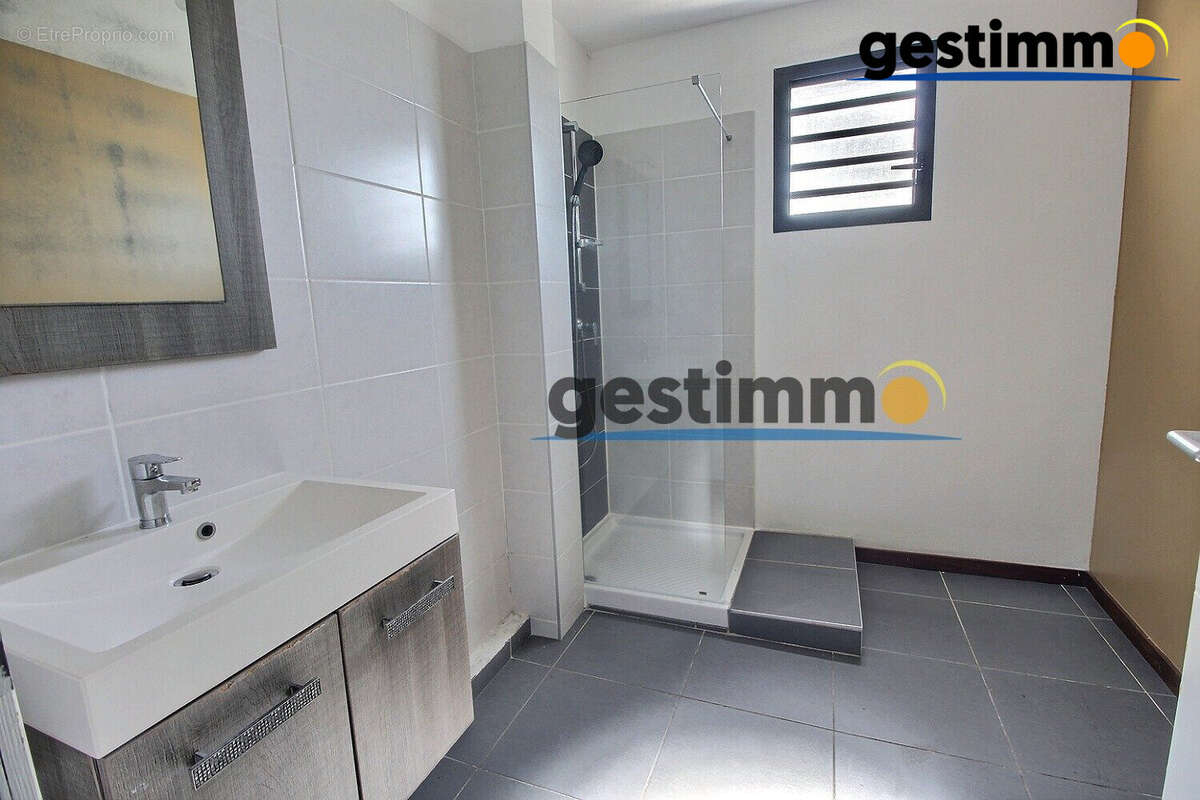 Appartement à CAYENNE