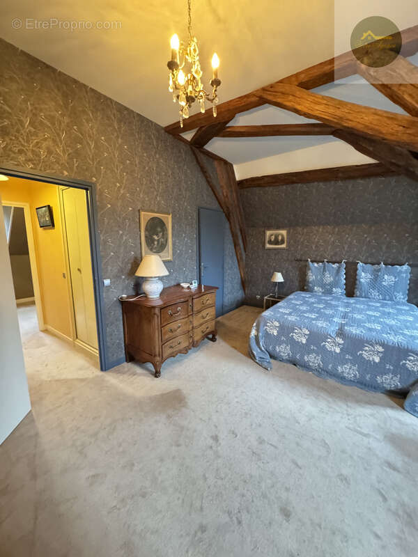 Maison à VOULX