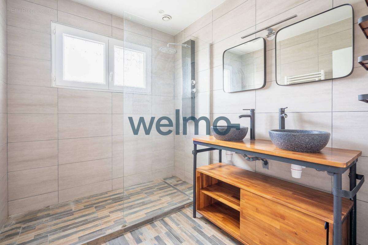 Maison à LE BLANC-MESNIL