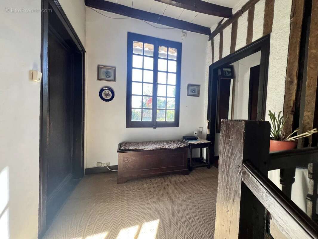 Agréable maison gasconne, cosy et pleine de charme, offrant 2 à 3 chambres et une belle piscine. - photo 8