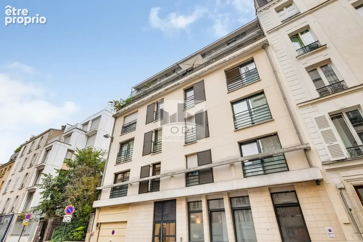 Duplex avec terrasses, cave et parking - photo 3