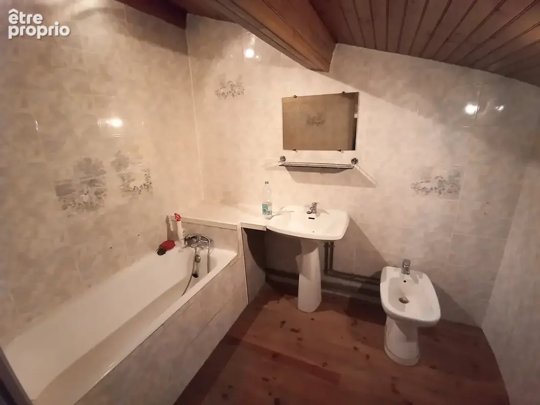 Maison d'habitation avec garage et jardin - photo 11