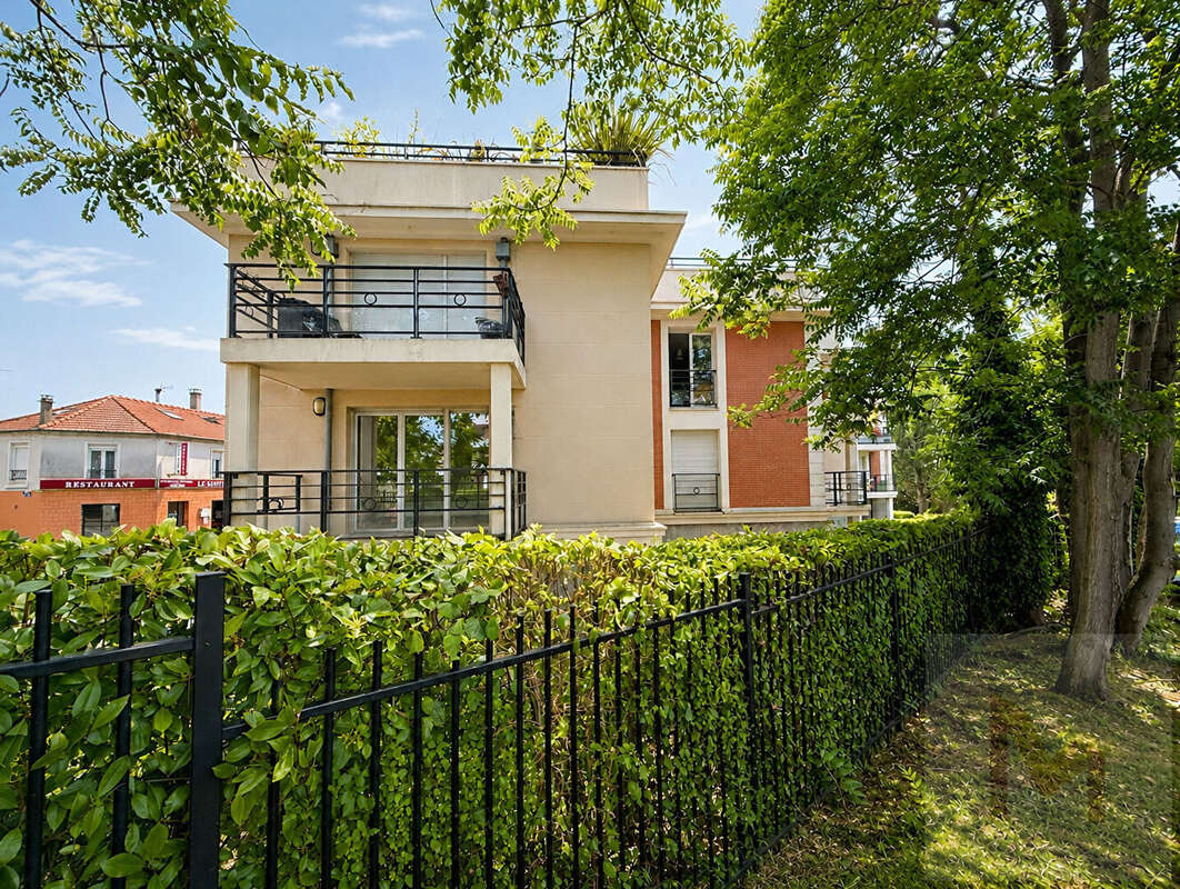 Appartement à NEUILLY-PLAISANCE
