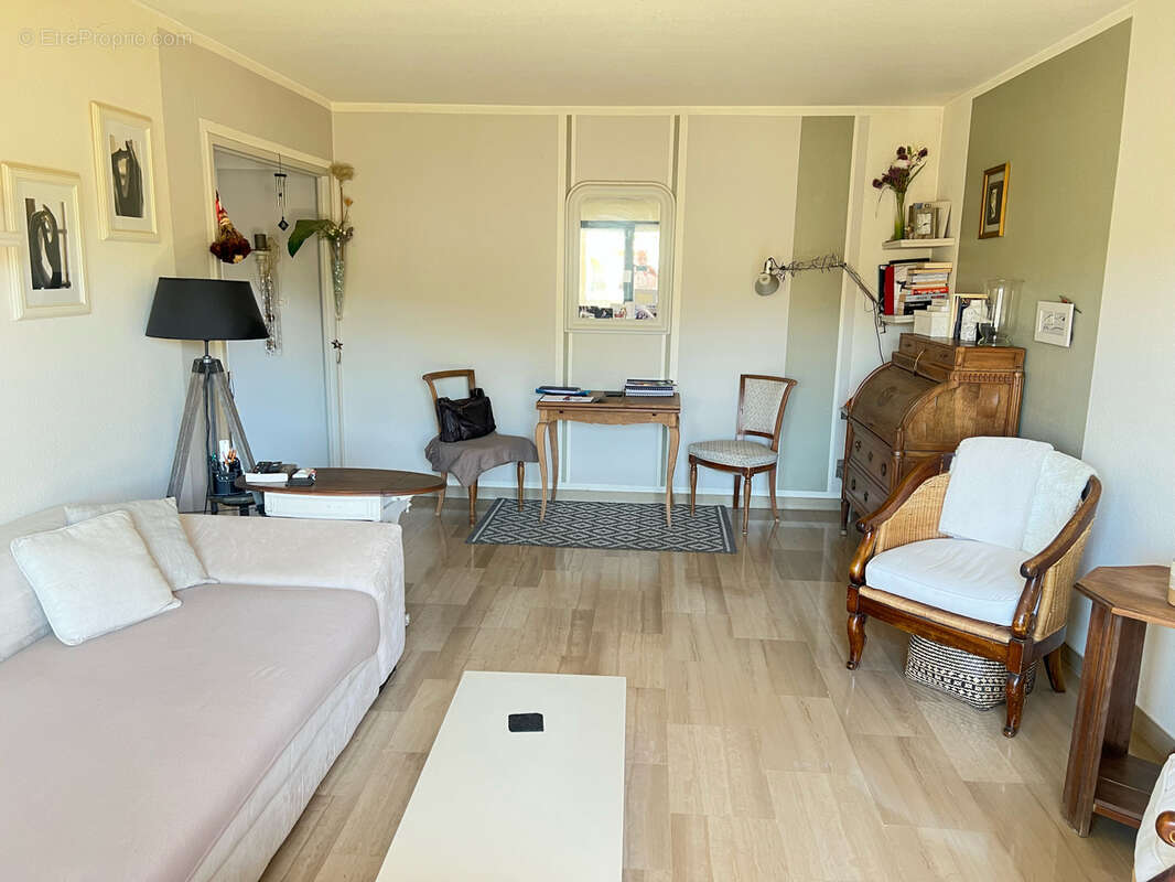 Appartement à LE CANNET