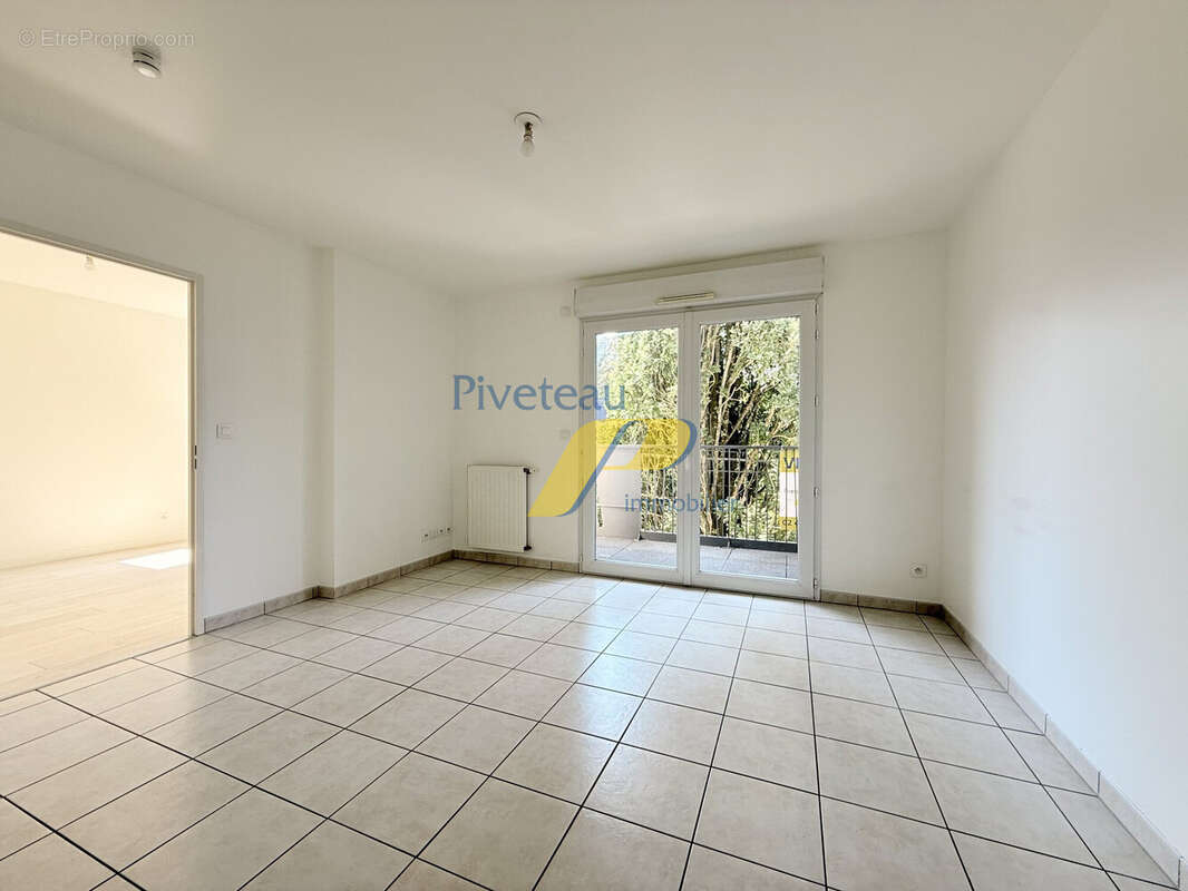 Appartement 42 m² à Nantes  - photo 2