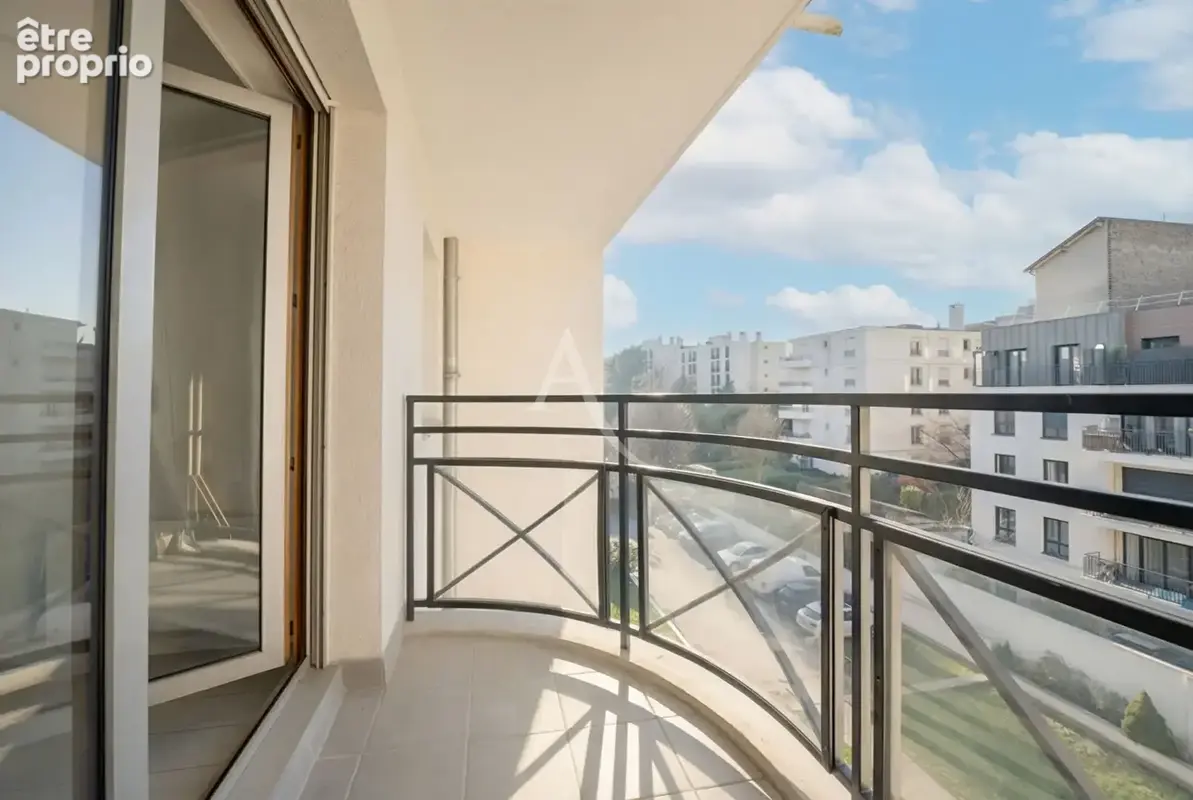 Photo Appartement à Nogent-Sur-Marne au prix de 299 000€