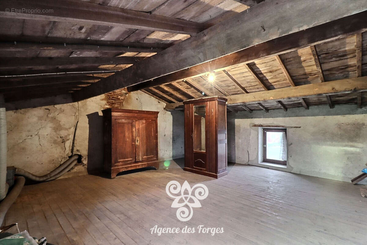 Maison à LA REMAUDIERE