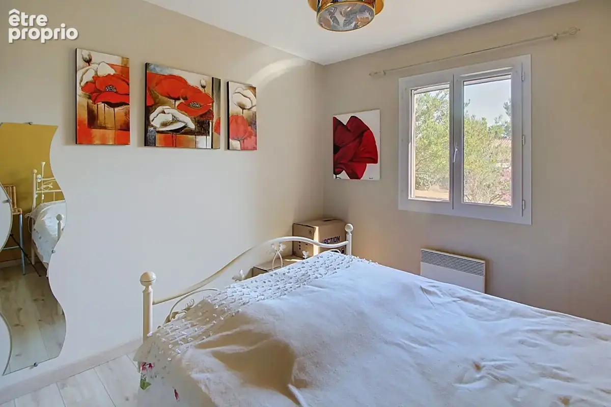 A vendre ! exclusivité a lorgues ! maison  5 pieces de plain-pied  de 88m² sur 1 250 m² de terrain - photo 8