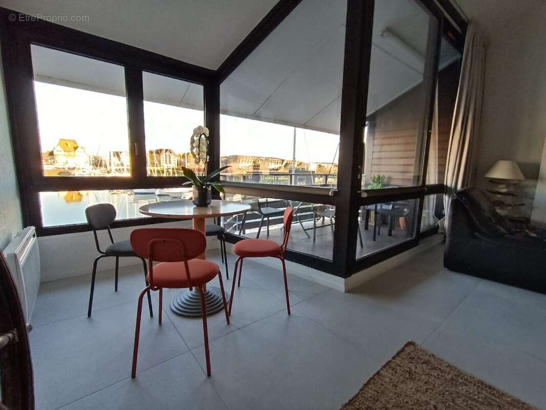 Appartement à DEAUVILLE