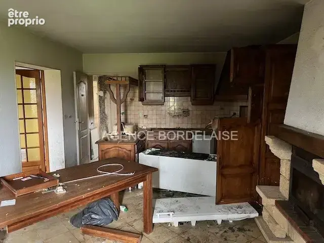 Maison 200 m² à Saint-Ciers-Sur-Gironde  - photo 3