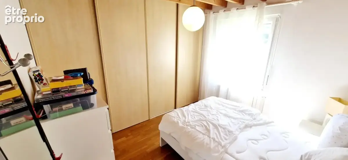 Exclusivité.!! Charmante maison familiale de 137 m2, 6 pièces 4 chambres dont une avec vue mer — Quettehou — - photo 12
