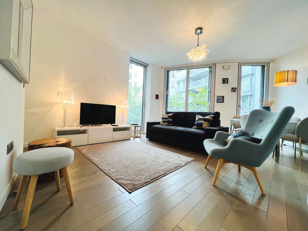 Appartement à PARIS-4E