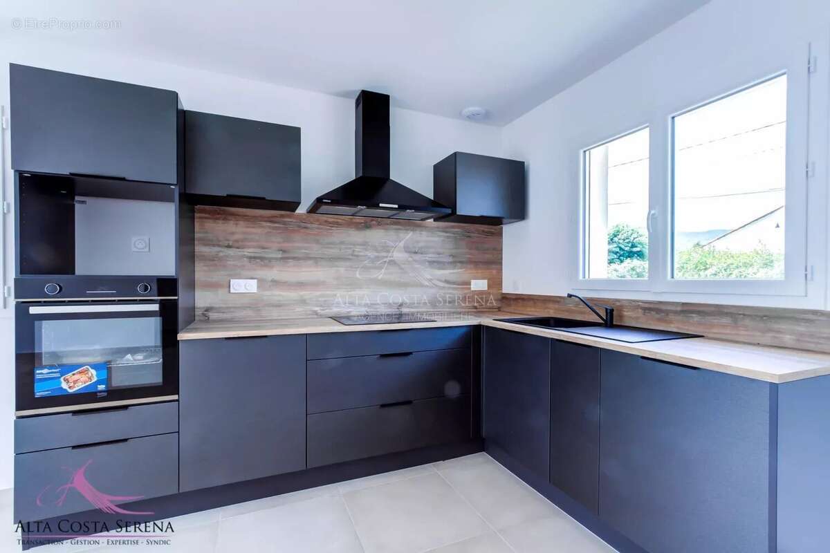 Maison à PRUNELLI-DI-FIUMORBO