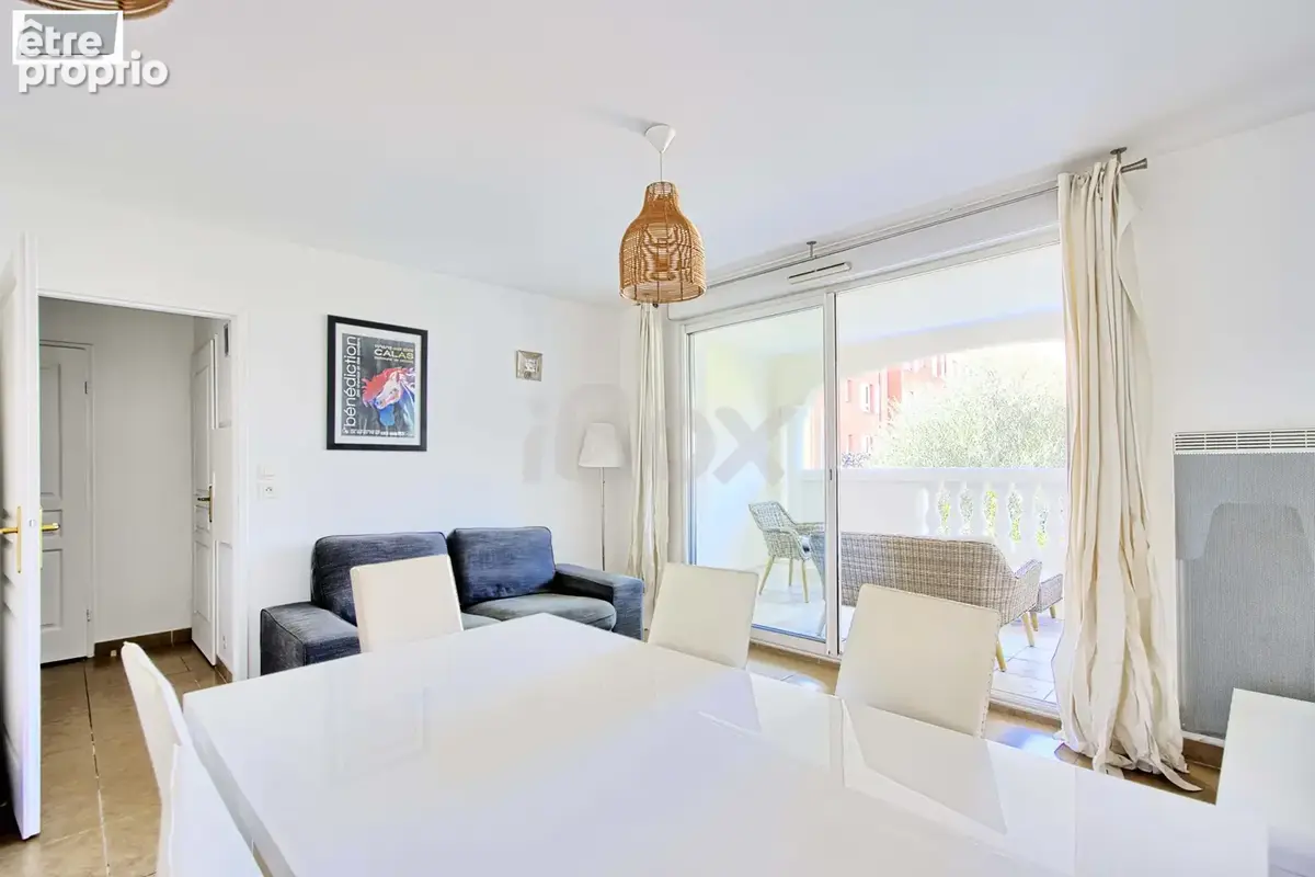 LA VALETTE - LES CRAUS - T2 de 42m2 avec terrasse, cave et parking - photo 8