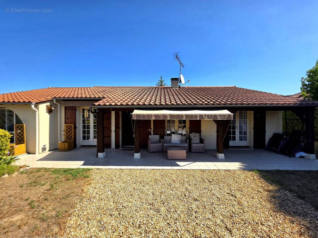 Maison à EYMET