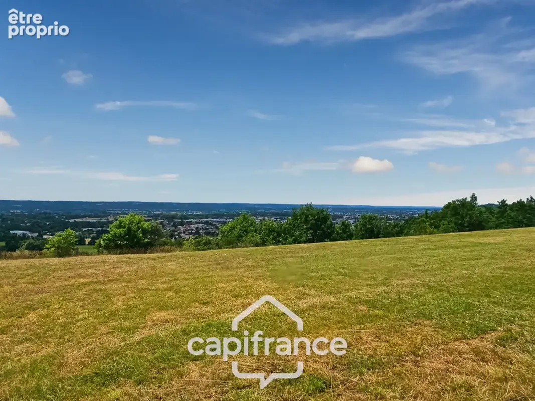 Maison familiale 6 chambres, terrain 3500 m², vue panoramique sur les hauteurs - photo 7